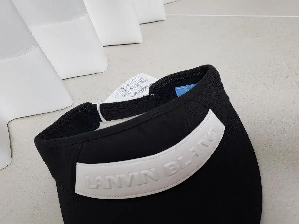 ランバン ブラン ゴルフ帽子 サンバイザー