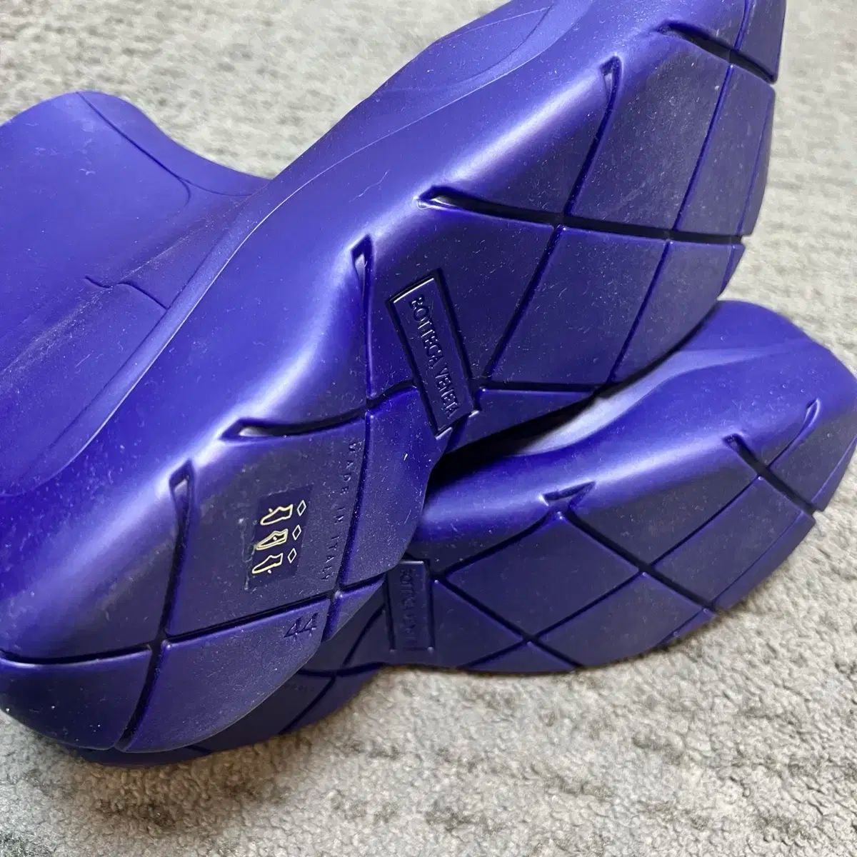 ボッテガ ヴェネタ パドル アンクル ブーツ 44