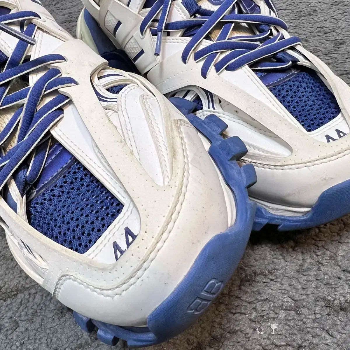 バレンシアガ トラック スニーカー 白 ブルー 44 OLIVEOS_COM_TR