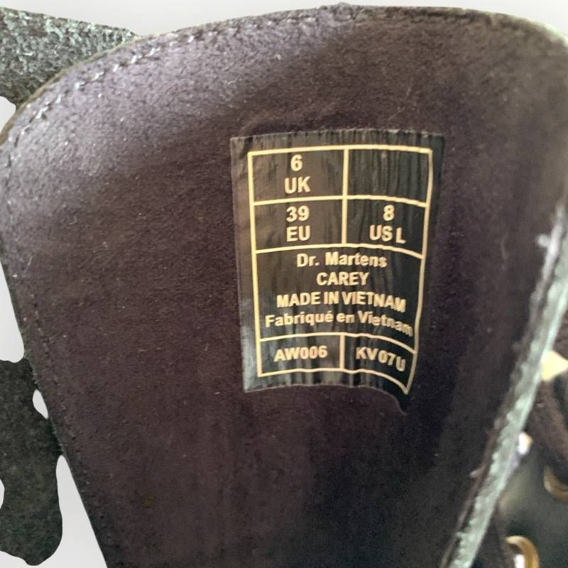 ️ ドクターマーチン