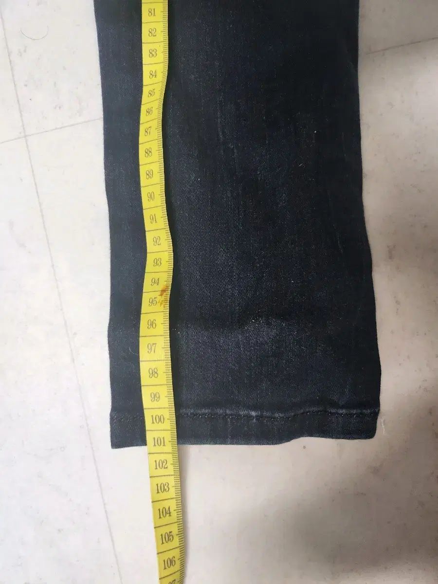 Starlet ブラック