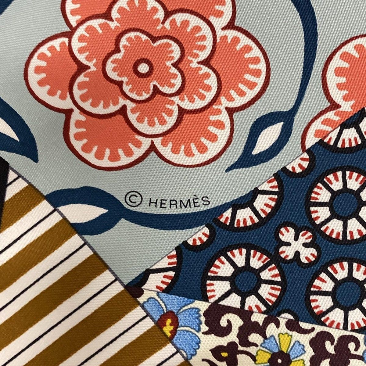 HERMES エルメス スカーフ カレ90 白×マルチ L ART DU SARASA