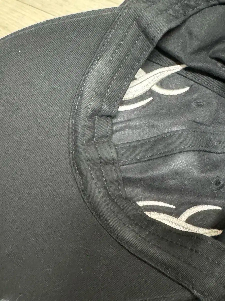  イージー GAP バレンシアガ フレイム ベースボールキャップ その他 キャップ