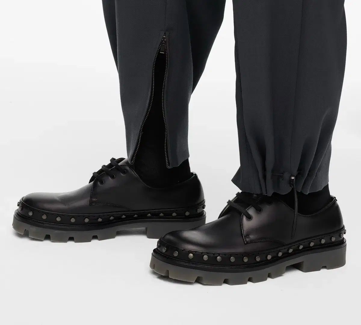 げO 270 ZARA ザラ スタッズ ダービーシューズ リミテッドエディション