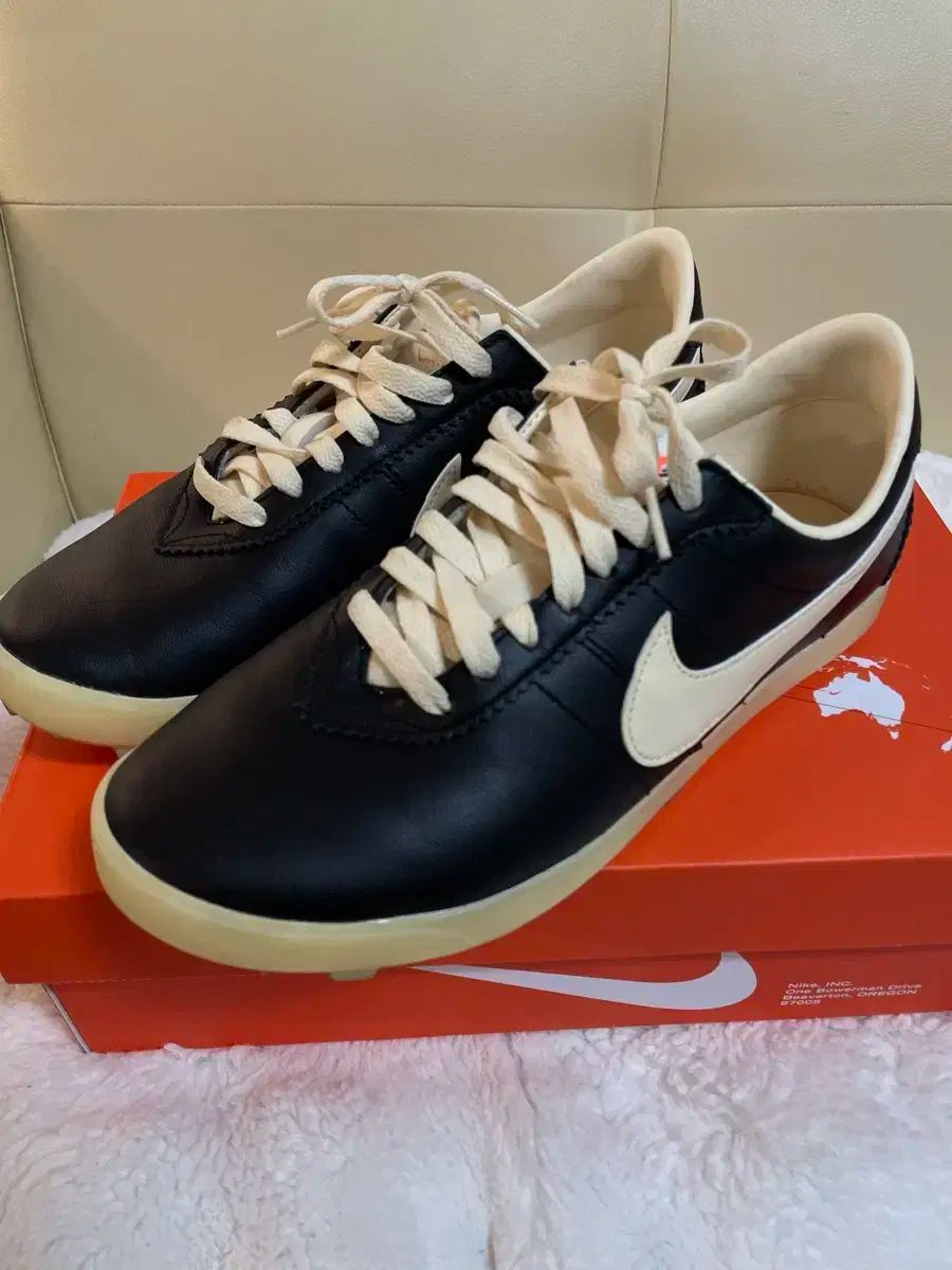 NIKE ナイキ 靴 出品 280 NIKE(ナイキ) エア ジョーダン 1 ハイ