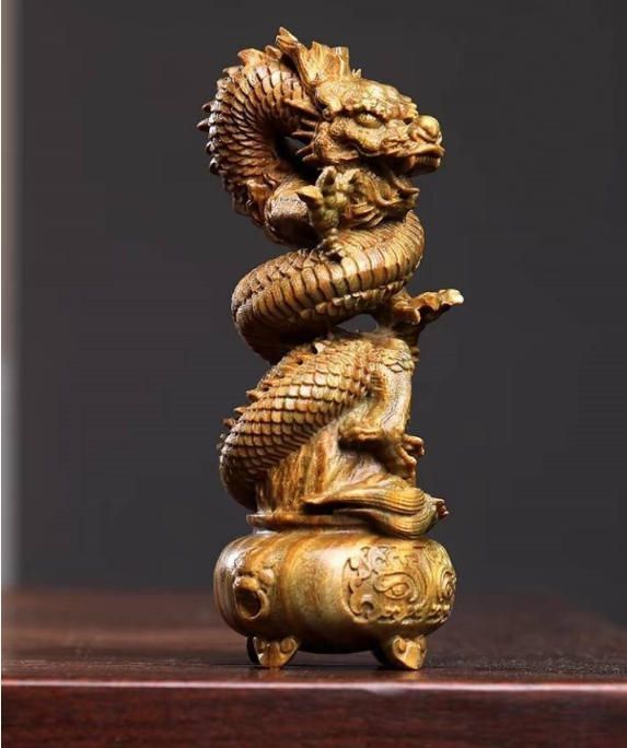 上品 木彫り 風水龍 昇運金龍 龍の置物檀木 天然木手作り 縁起物 玄関 お守り 金運アップ 置物 開運昇運 機運上昇 風水イ木彫り 風