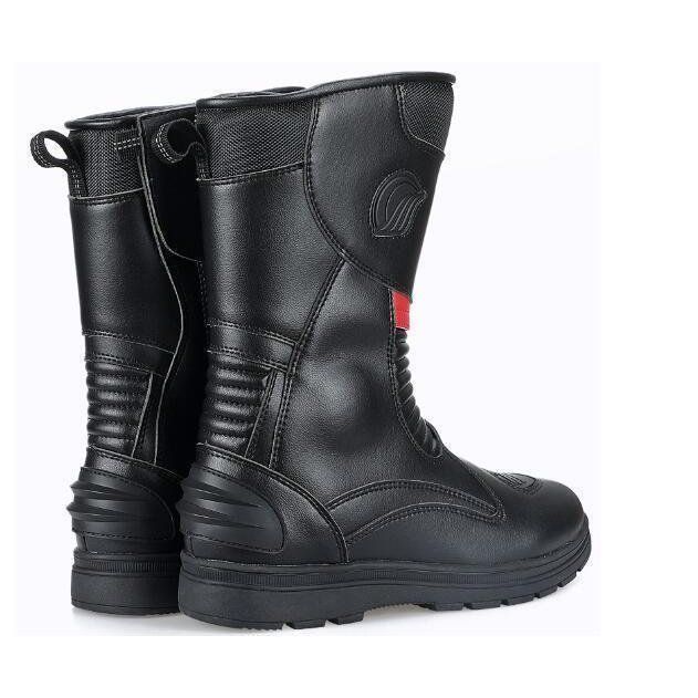 オンロードブーツ