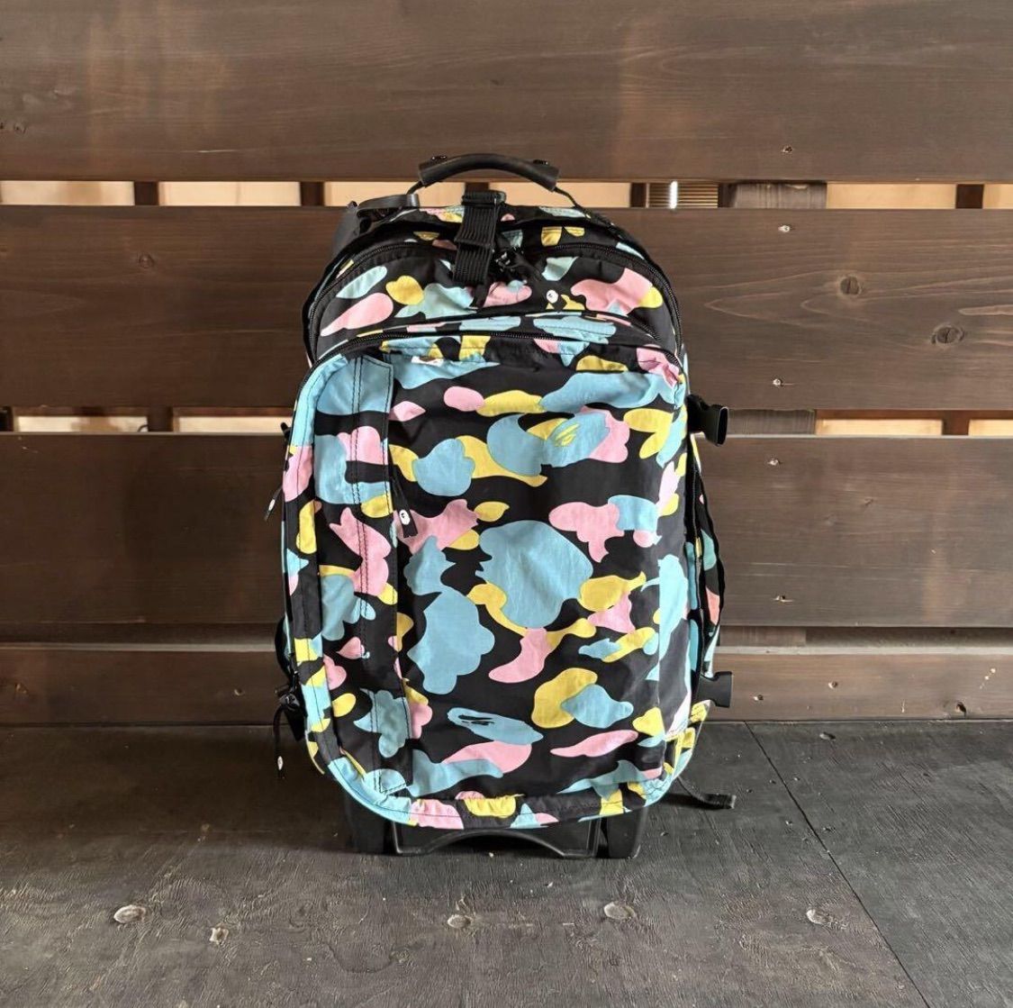 BAPE A BATHING APE ベイプ ア ベイシング エイプ キャリー ワゴン マルチ カラフル 迷彩 大容量 709-0170