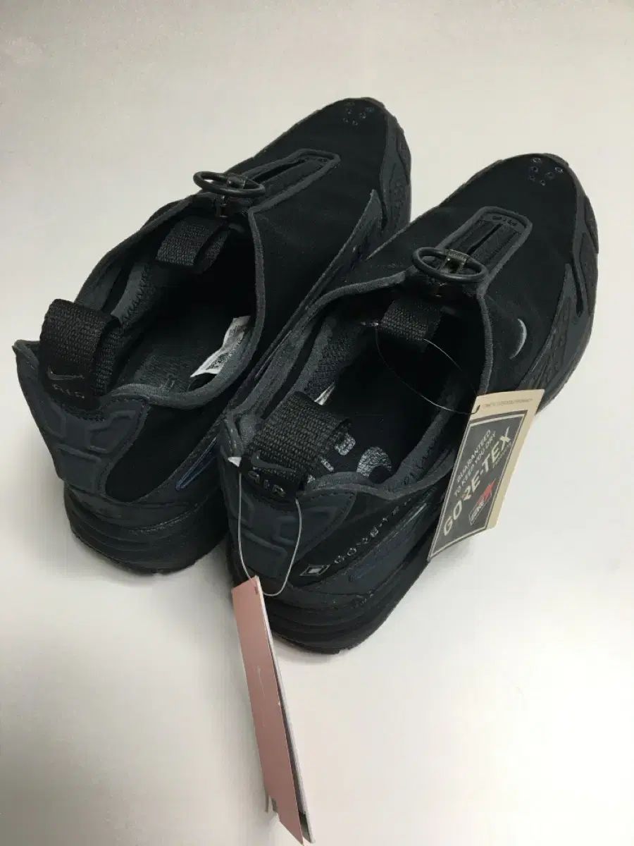 W NIKE ナイキ エア マックス エアマックス SNDR GORE-TEX ゴアテックス ブラック アンド ダーク スモーク グレー