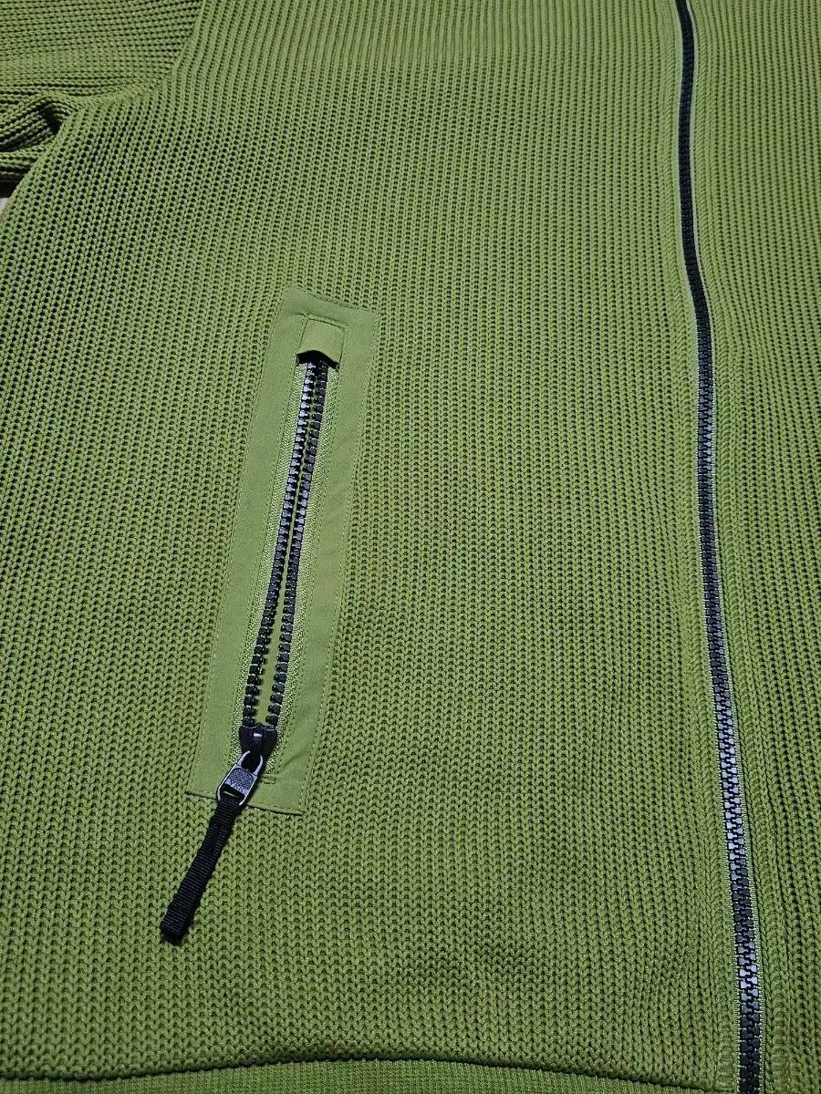 サロモン レースフラッグ