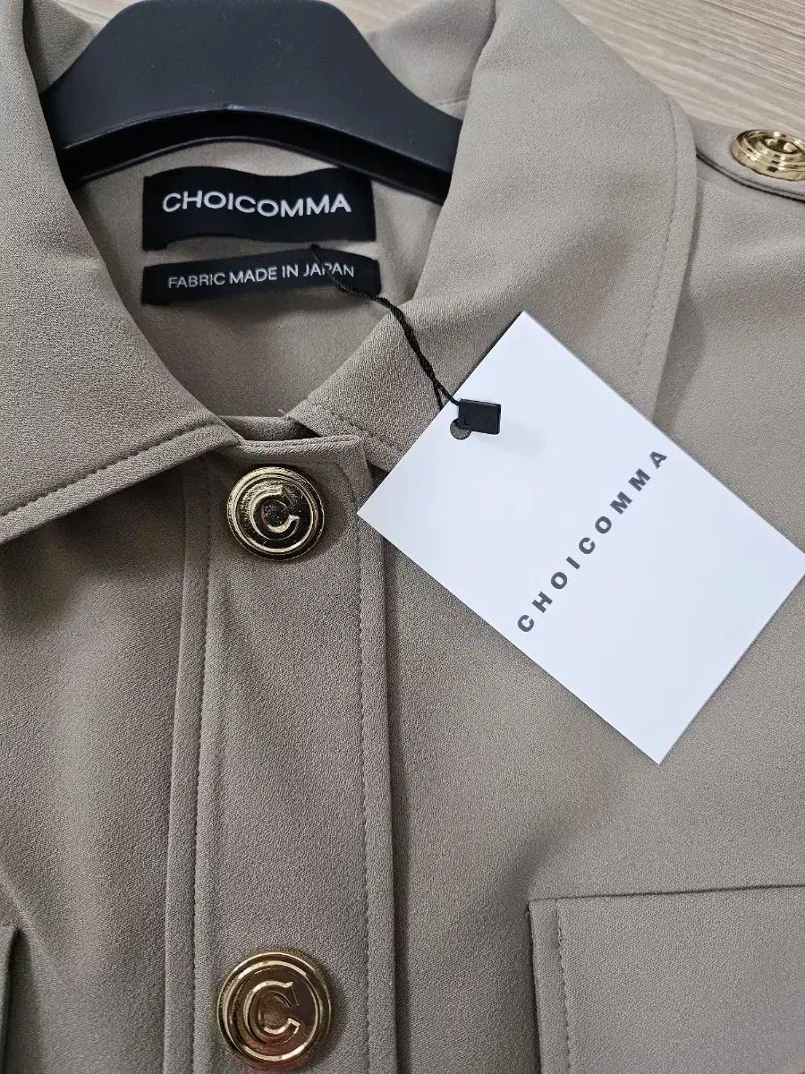 - チョイコンマ GOLD スナップ ジャケット GULLKHAN_COM