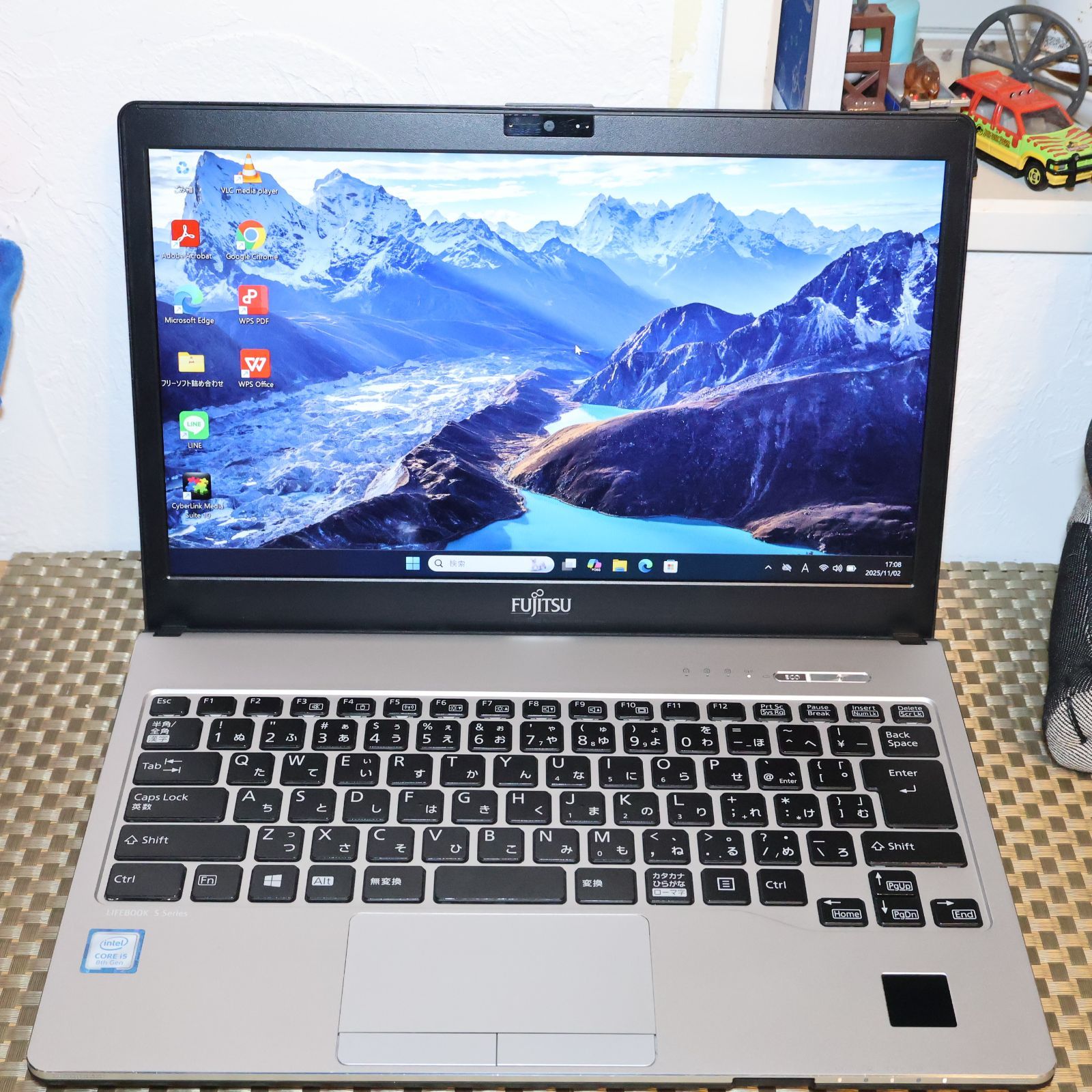 Win11公式対応8世代i5 メ8G SSD DVD 無線 カメラ 静脈認証