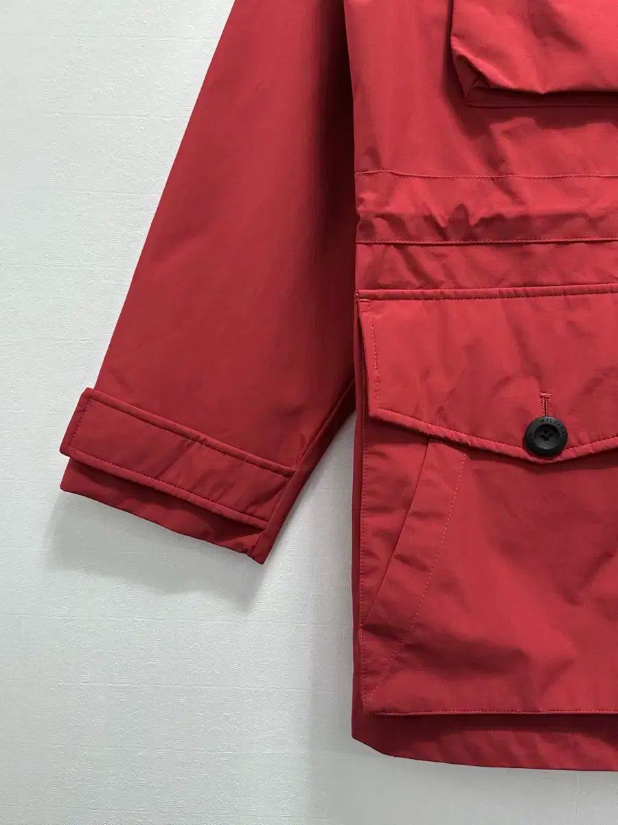 ウィンドブレーカー ジャケット