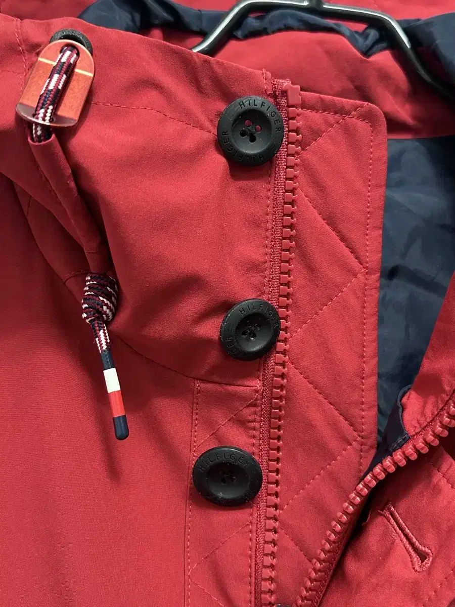 ポケット ウィンドブレーカー