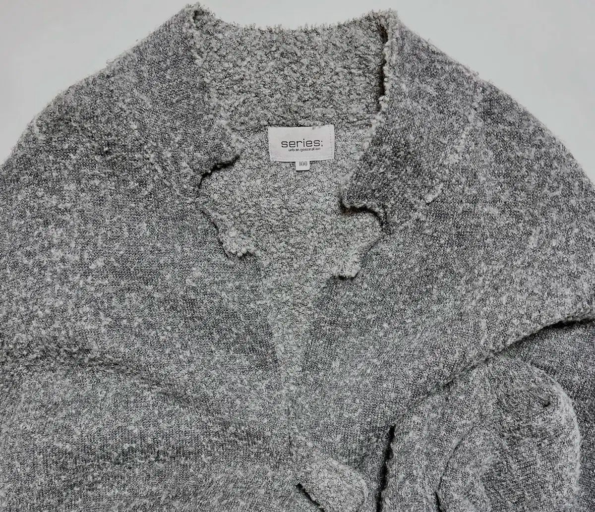 シリーズ エピグラム カーディガン 100