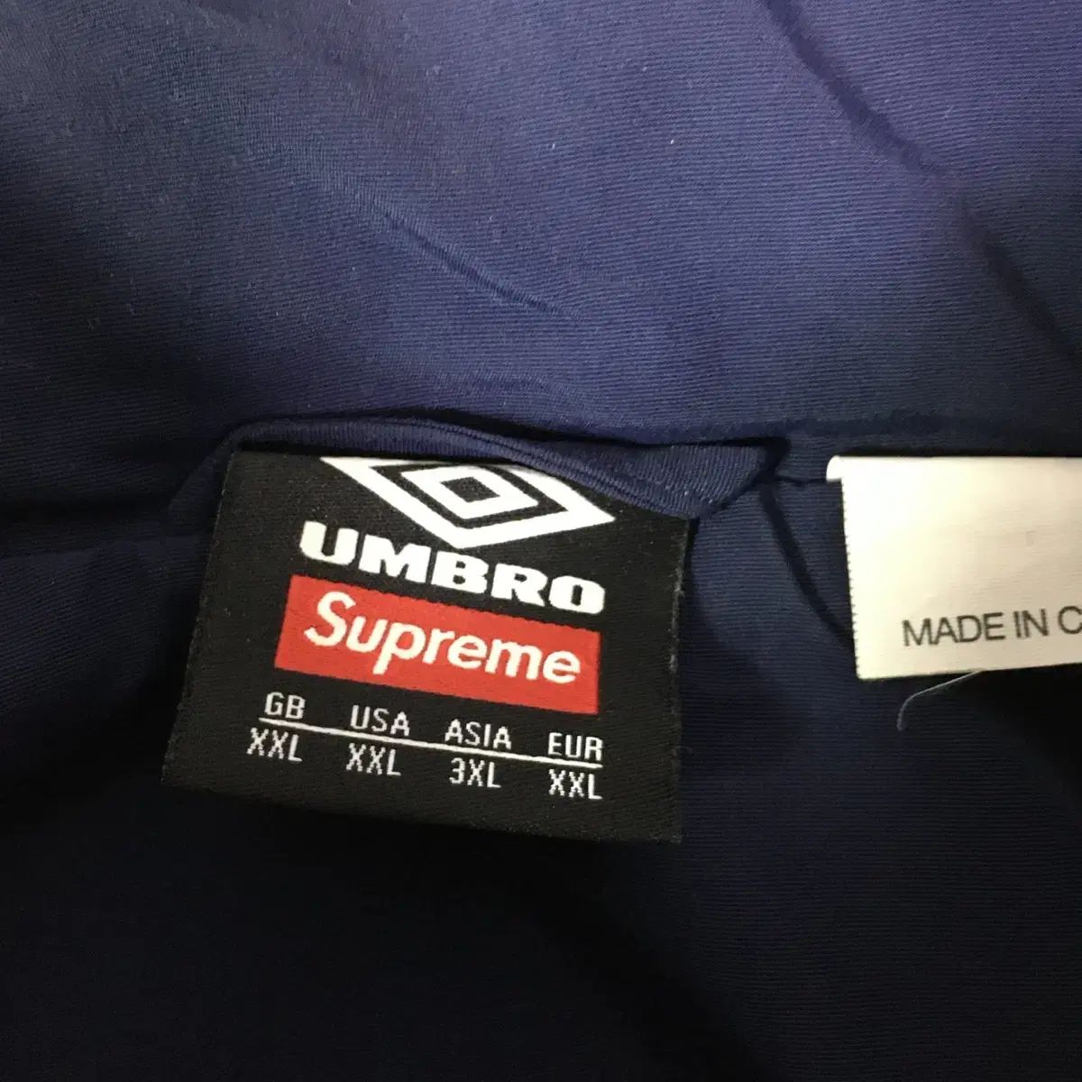 シュプリーム アンブロ ネイビー COLOR XXL