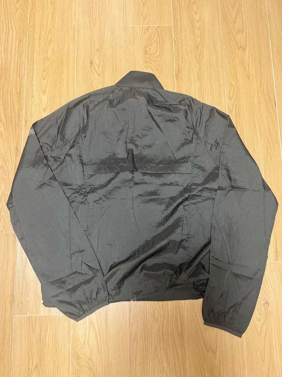 UVU WIND JACKET ウィンドブレーカー GULLKHAN_COM