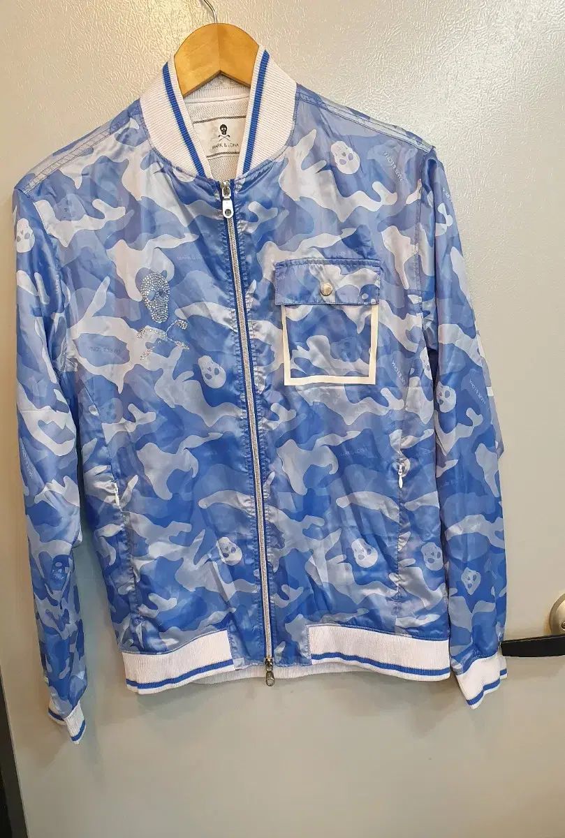 MARK LONA マークアンドロナ ブルー カモフラ スカル アウター L