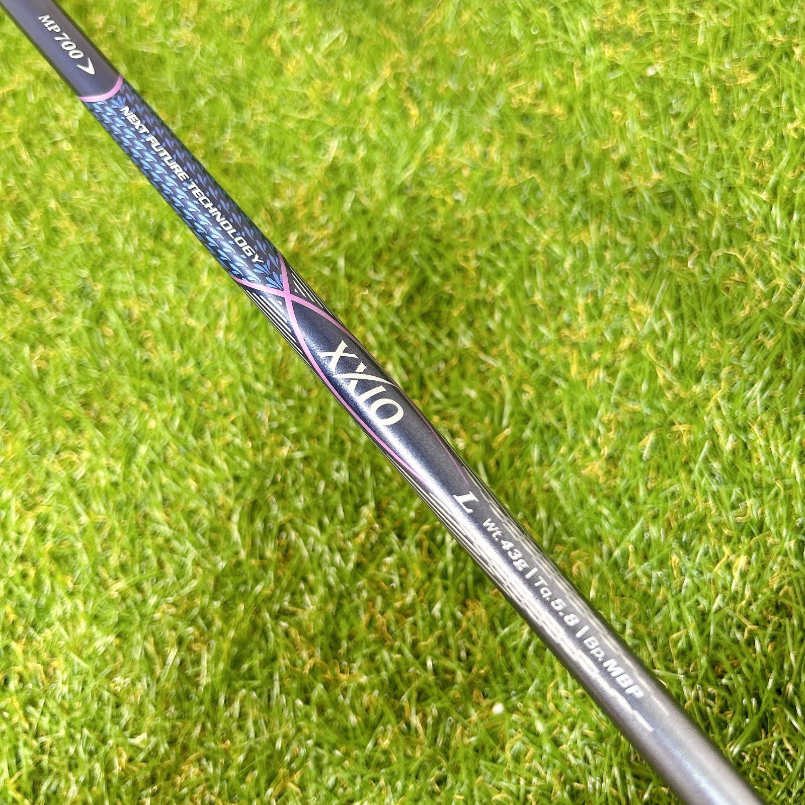 XXIO ゼクシオ 7代目 MP700 レディースゴルフ7W カーボン L 23° 右利き
