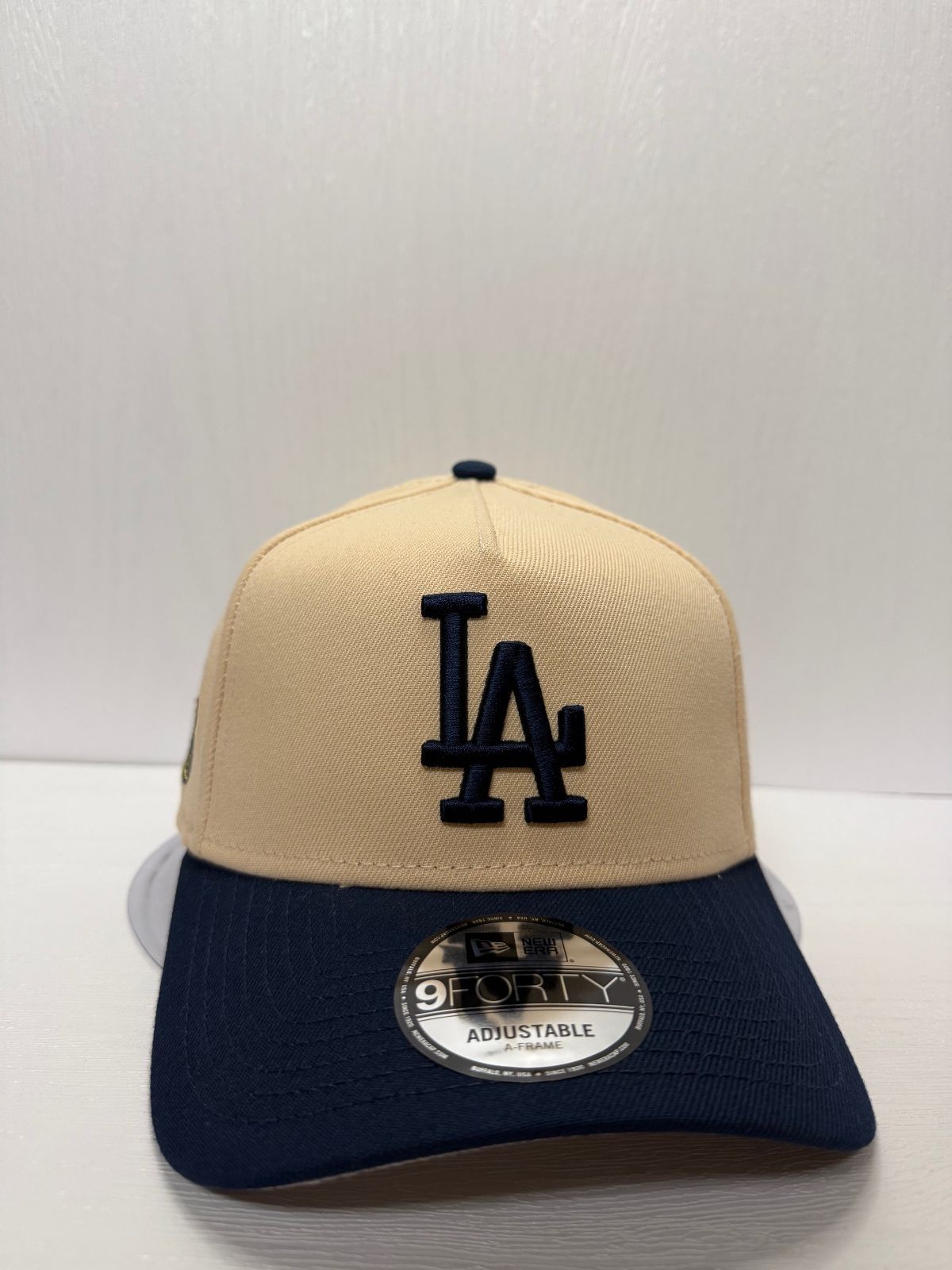 Newera ロサンゼルスドジャース ファーストワールドシリーズ 9forty A-FRAME スナップバックキャップ ツートン