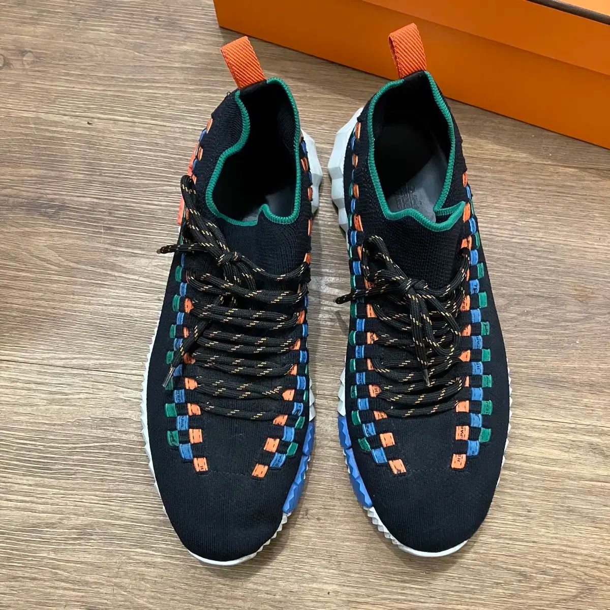 エルメス フレックス スリッポン スニーカー ニット & マルチカラー