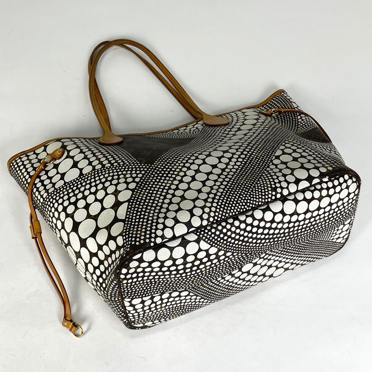 ルイ ヴィトン Louis Vuitton ネヴァーフル MM 草間彌生 パンプキンドット ショルダーバッグ トートバッグ モノグラム ブラウン ブロン ホワイト M40684 レディース