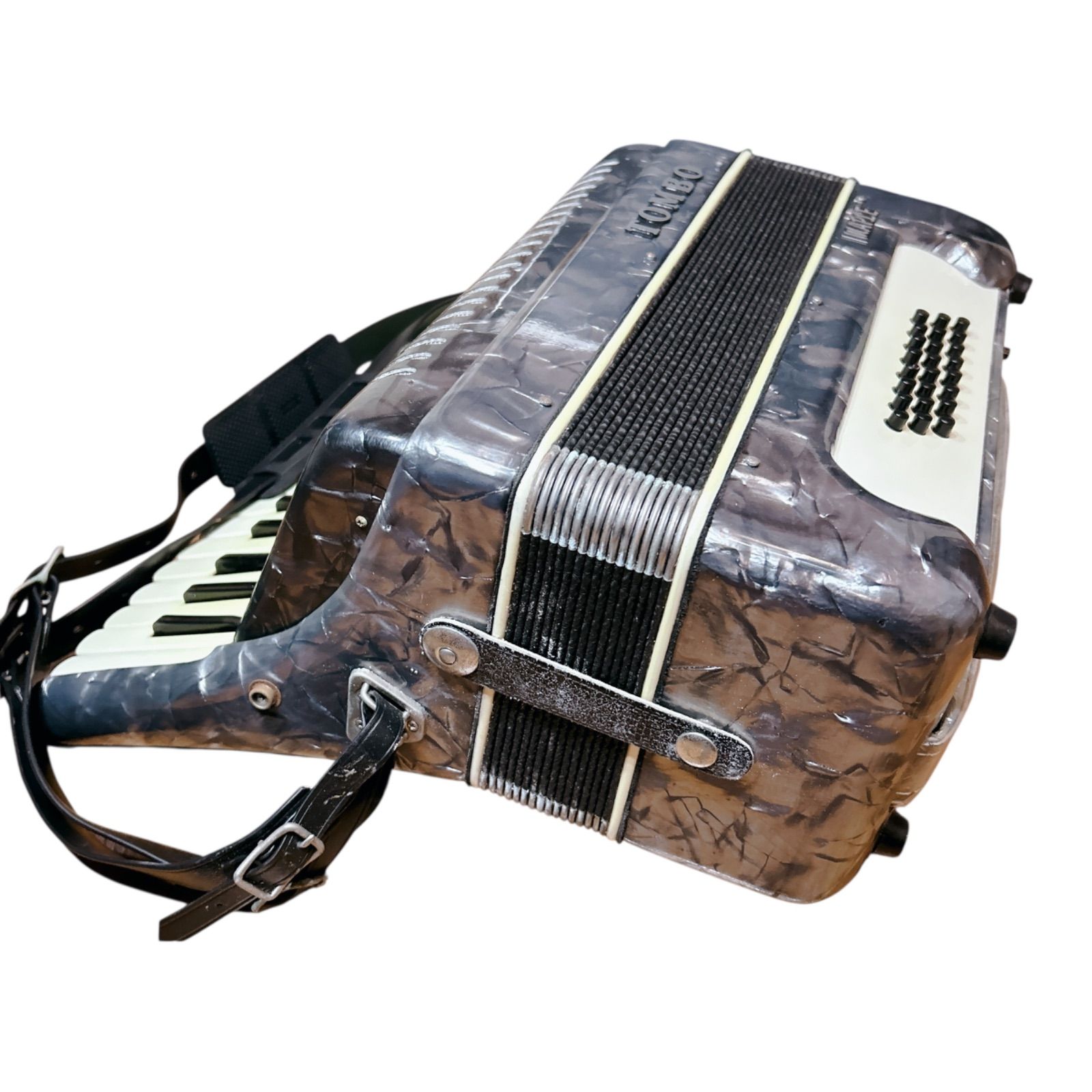 希少 TONBO アコーディオン T-24B ハードケース付き アコーディオン