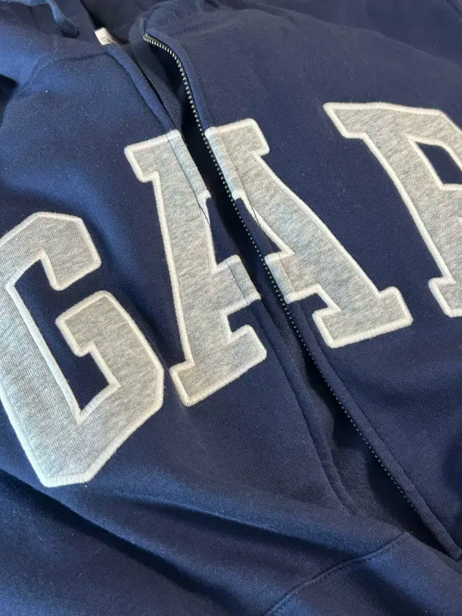 GAP ギャップ ネイビー 起毛 フードジップアップ