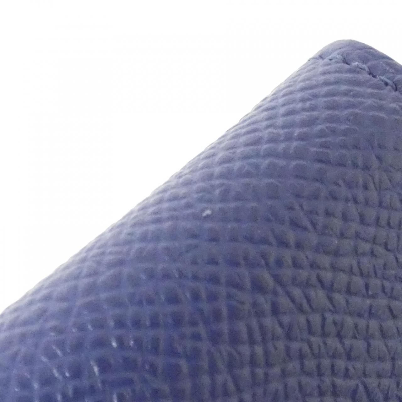 イン コンパクト