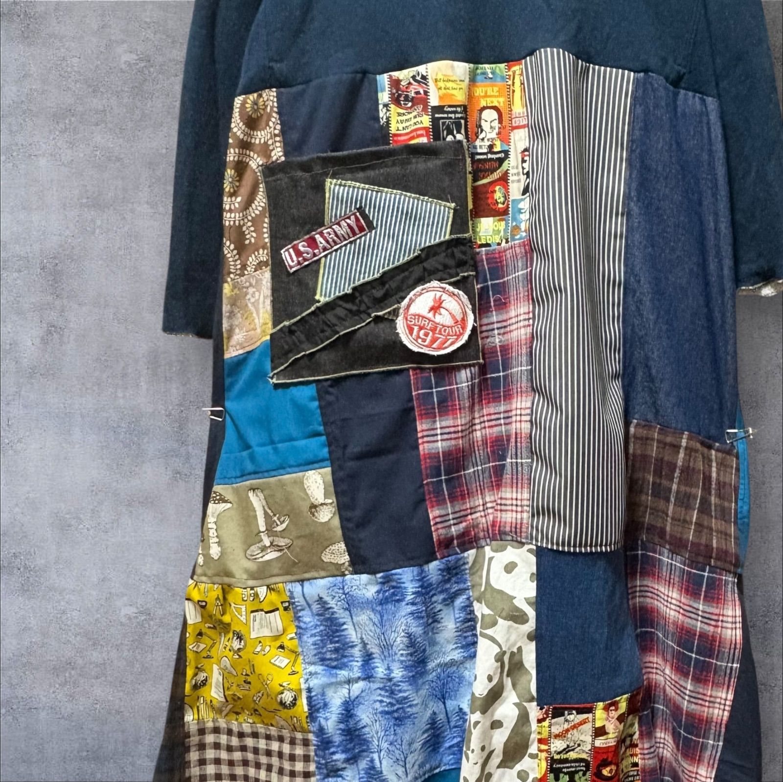 紺パーカー 古着リメイクワンピース