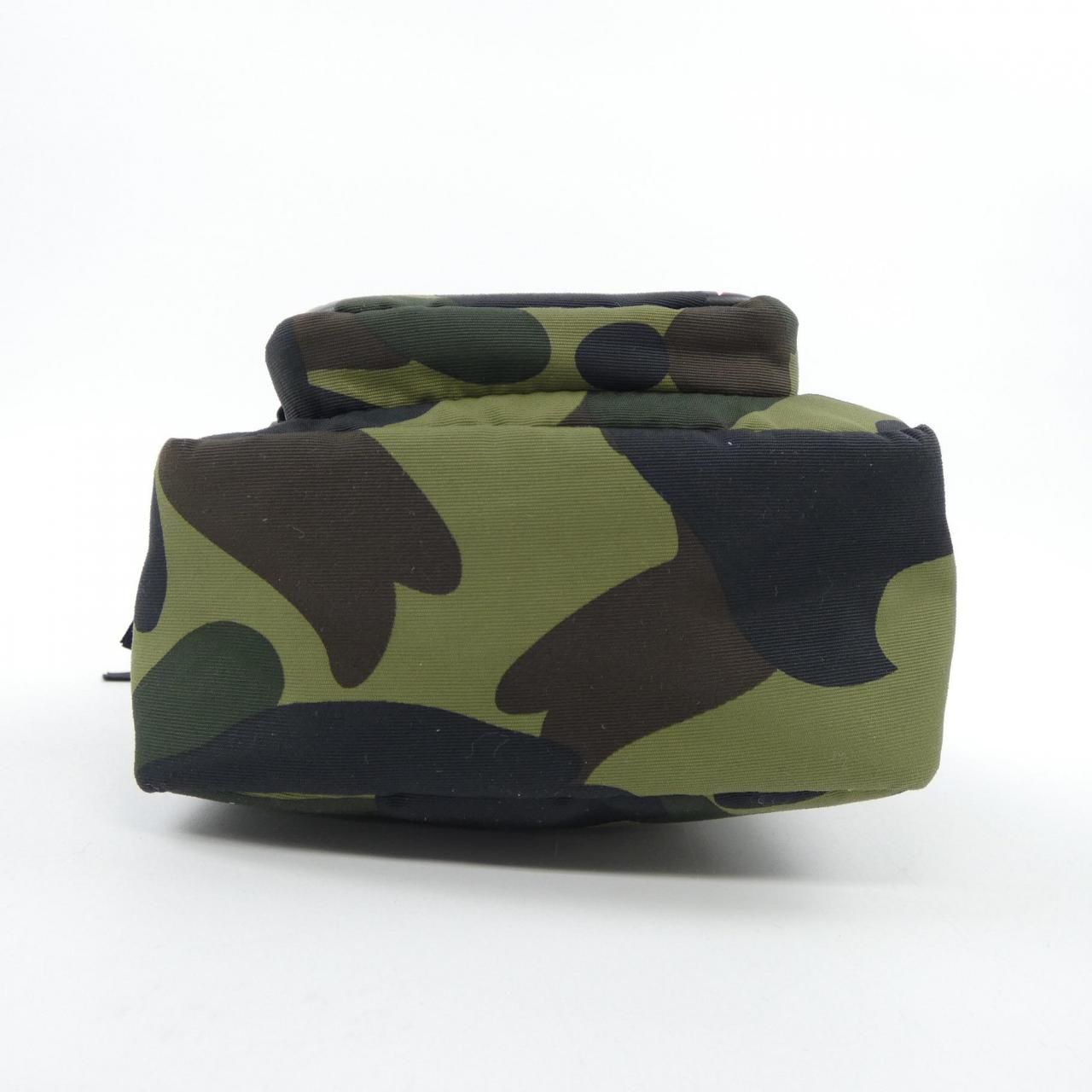 アベイシングエイプ A BATHING APE BAG DECORATOM_COM_BR