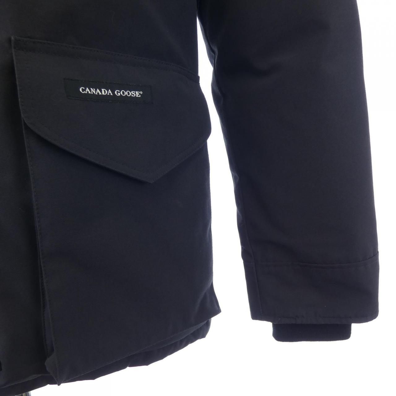 ダウンジャケット