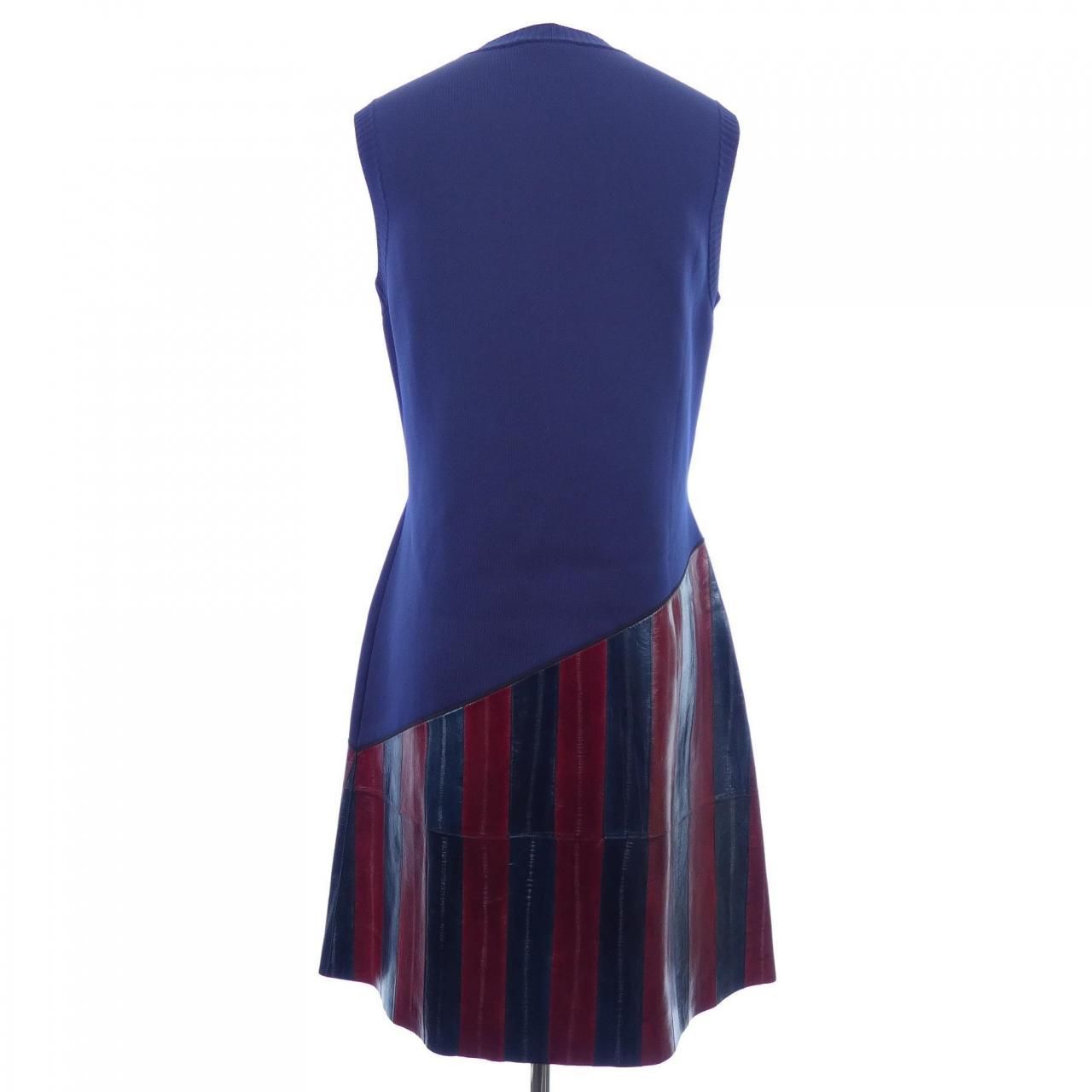 ルイヴィトン LOUIS VUITTON F7KD36OIN ワンピース