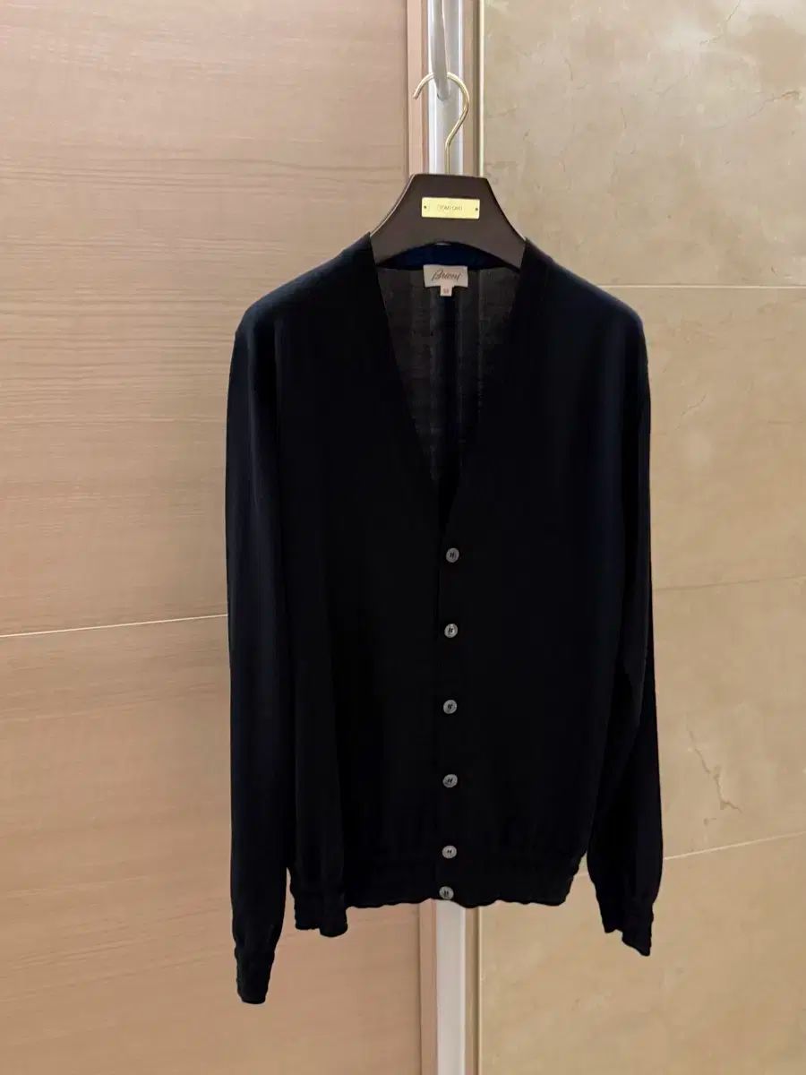 ブリオーニ ダークネイビー カーディガン