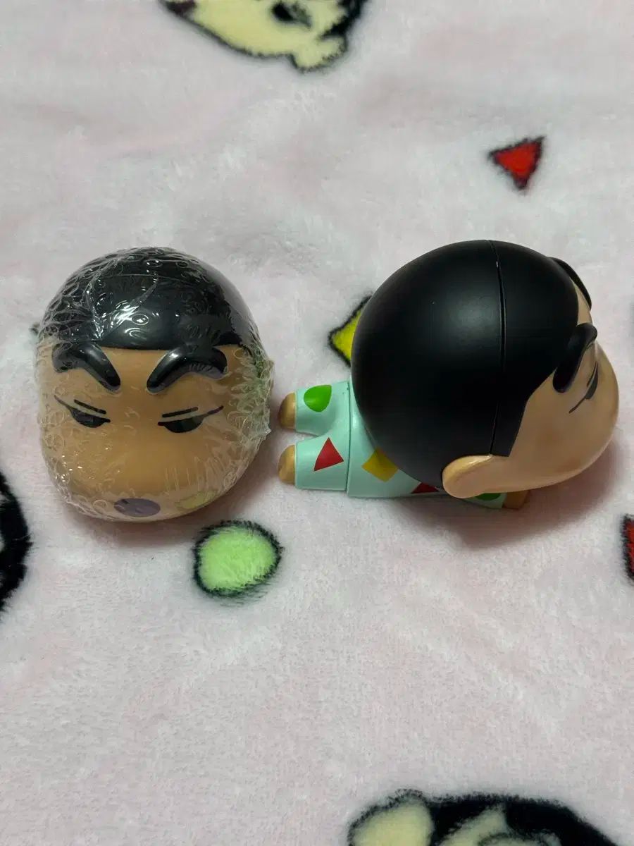 お得，定番 クレヨンしんちゃん 엎드린 パジャマ フィギュア その他