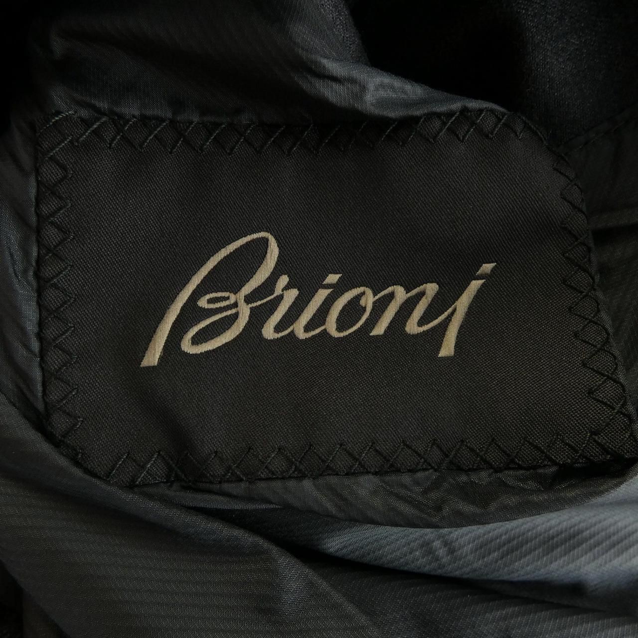 ブリオーニ BRIONI