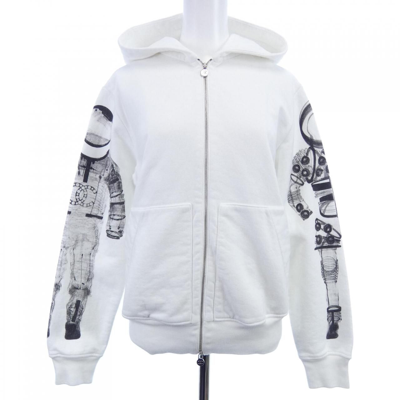 シャネル CHANEL 宇宙飛行士 P57464K07601 17K パーカー