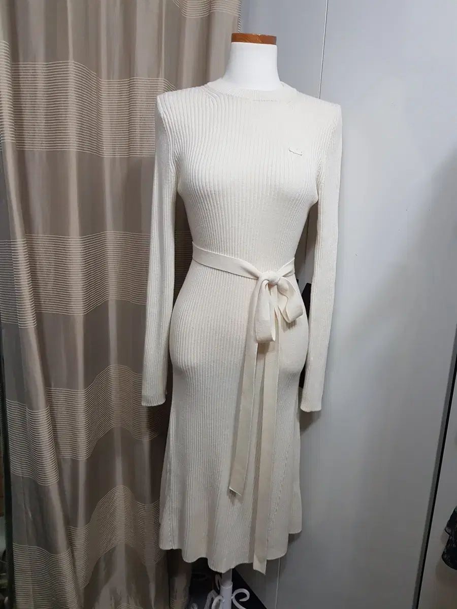 保管のみ LACOSTE ラコステ ウール100 ロング丈ワンピース 34