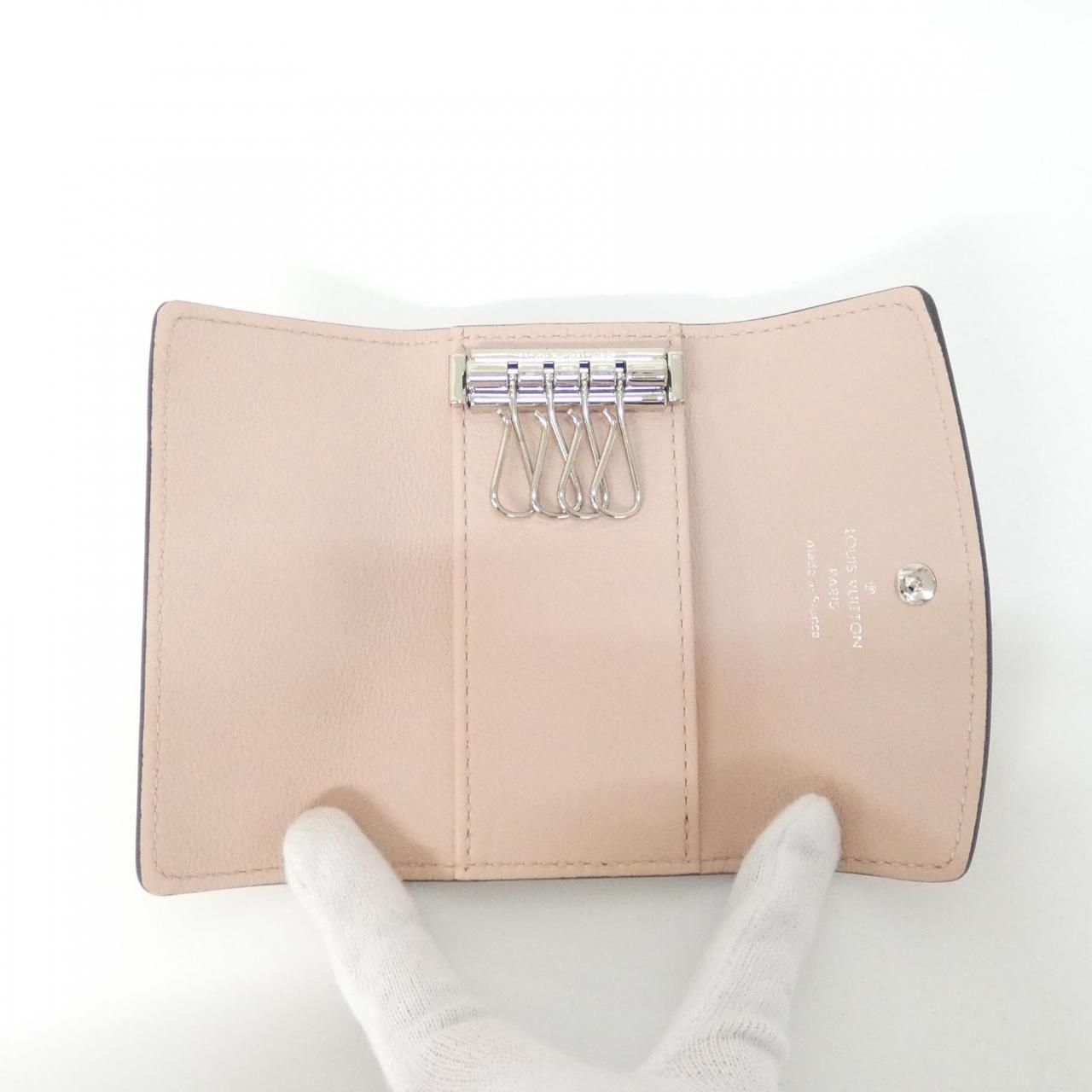 ルイヴィトン マヒナ