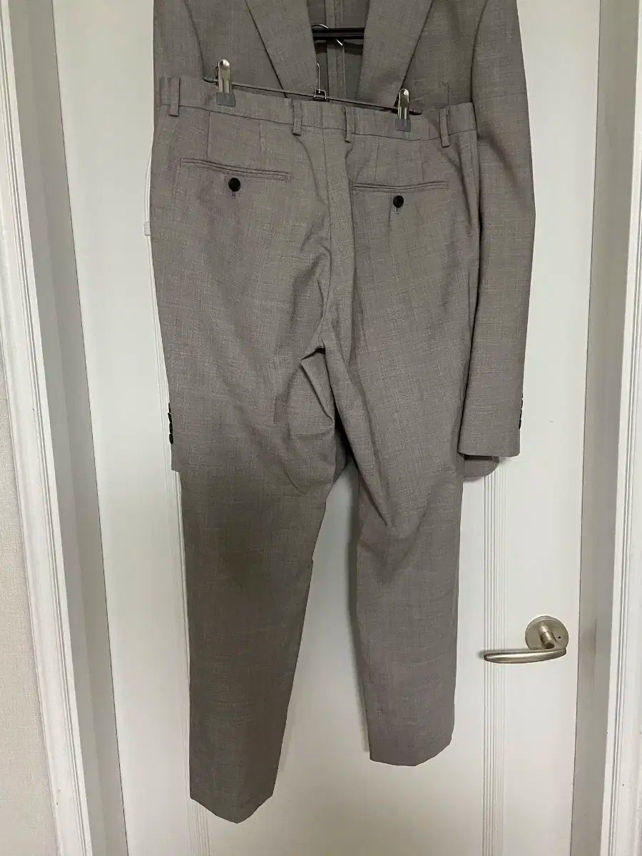 レノマ ベージュ