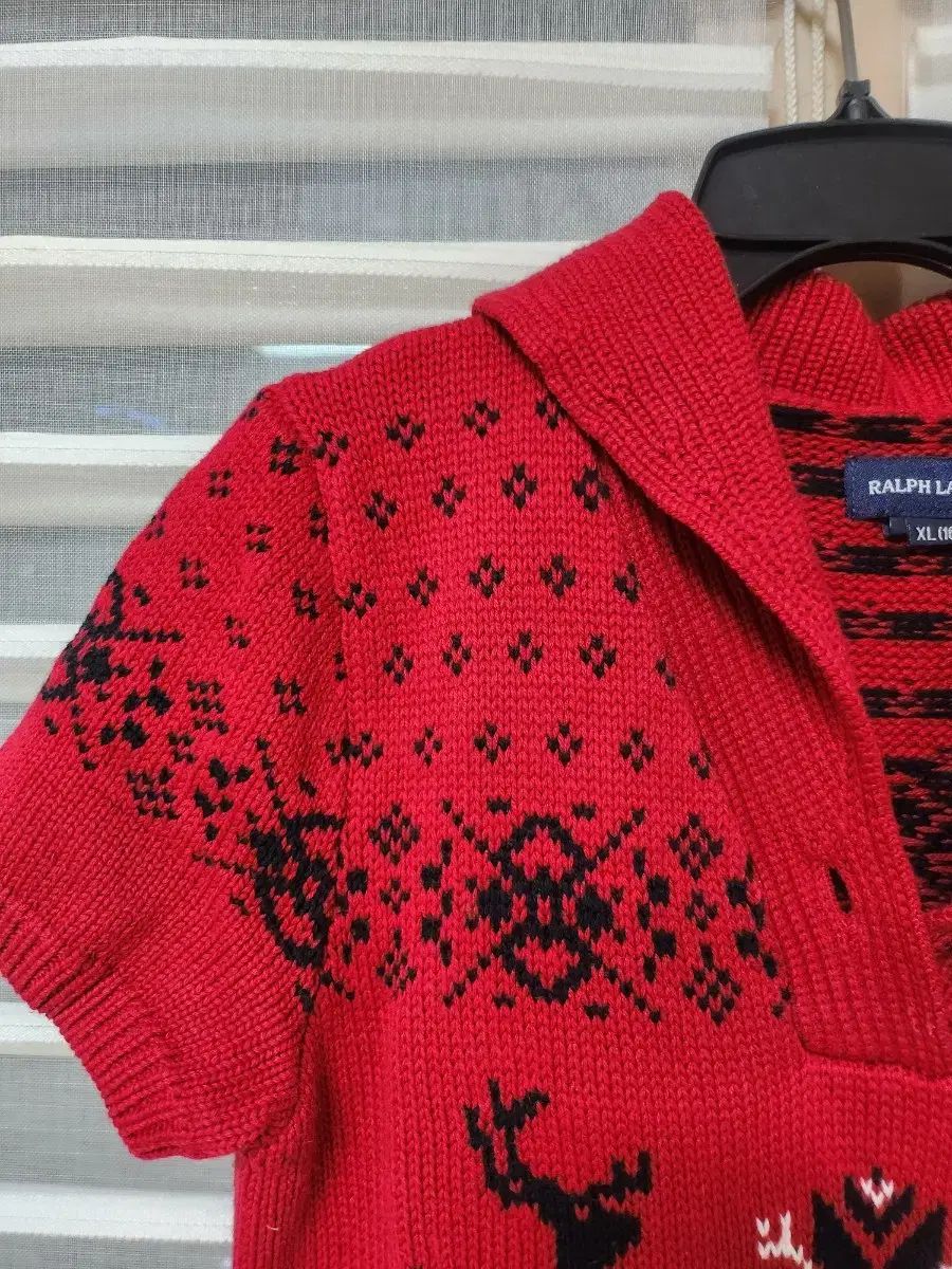 美品 訪問着 黒 絞り 縮緬地 枝花 トールサイズ 身丈166cm 裄丈69