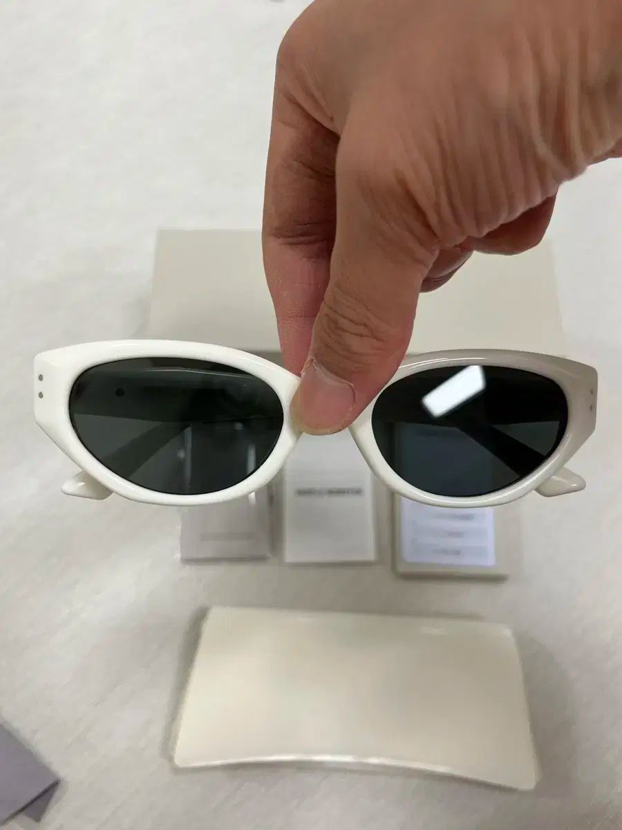 GENTLE MONSTER ジェントルモンスター ロココ サングラス