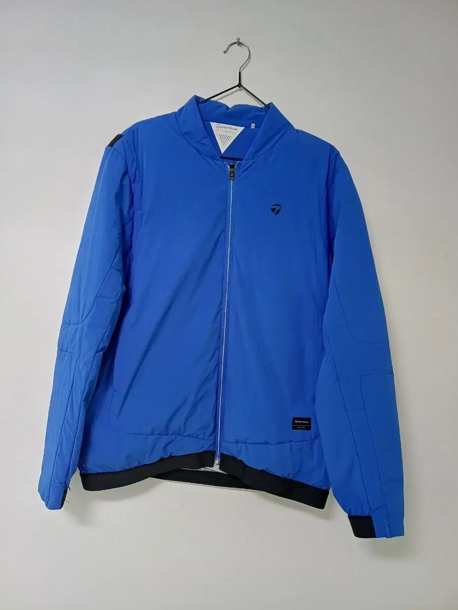 テーラーメイド 季節の変わり目 冬 SWING ダウンジャケット ストレッチ加工 100-105