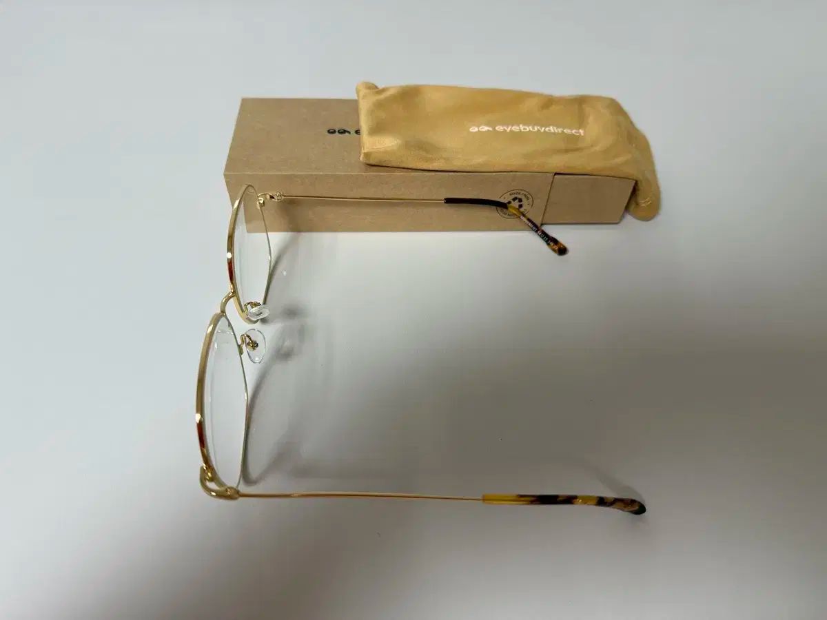 アメリカ 直輸入 レトロ ヴィンテージ 金縁 メタル メガネフレーム