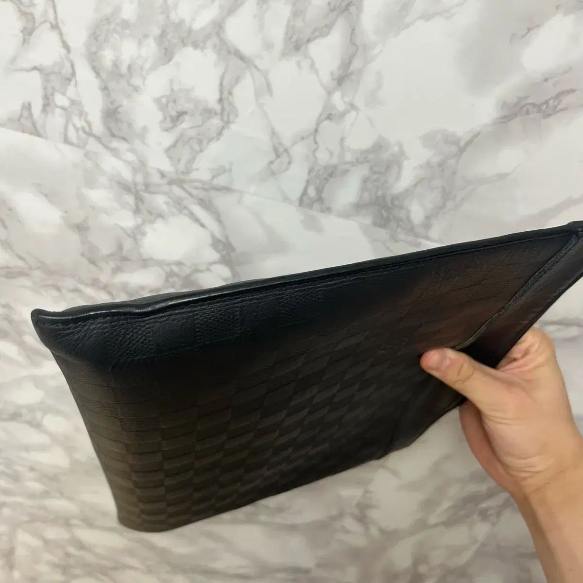 クラッチバッグ