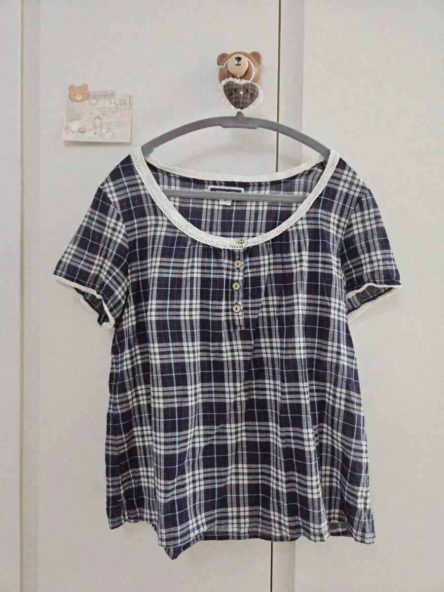 ヴィンテージ アイボリー