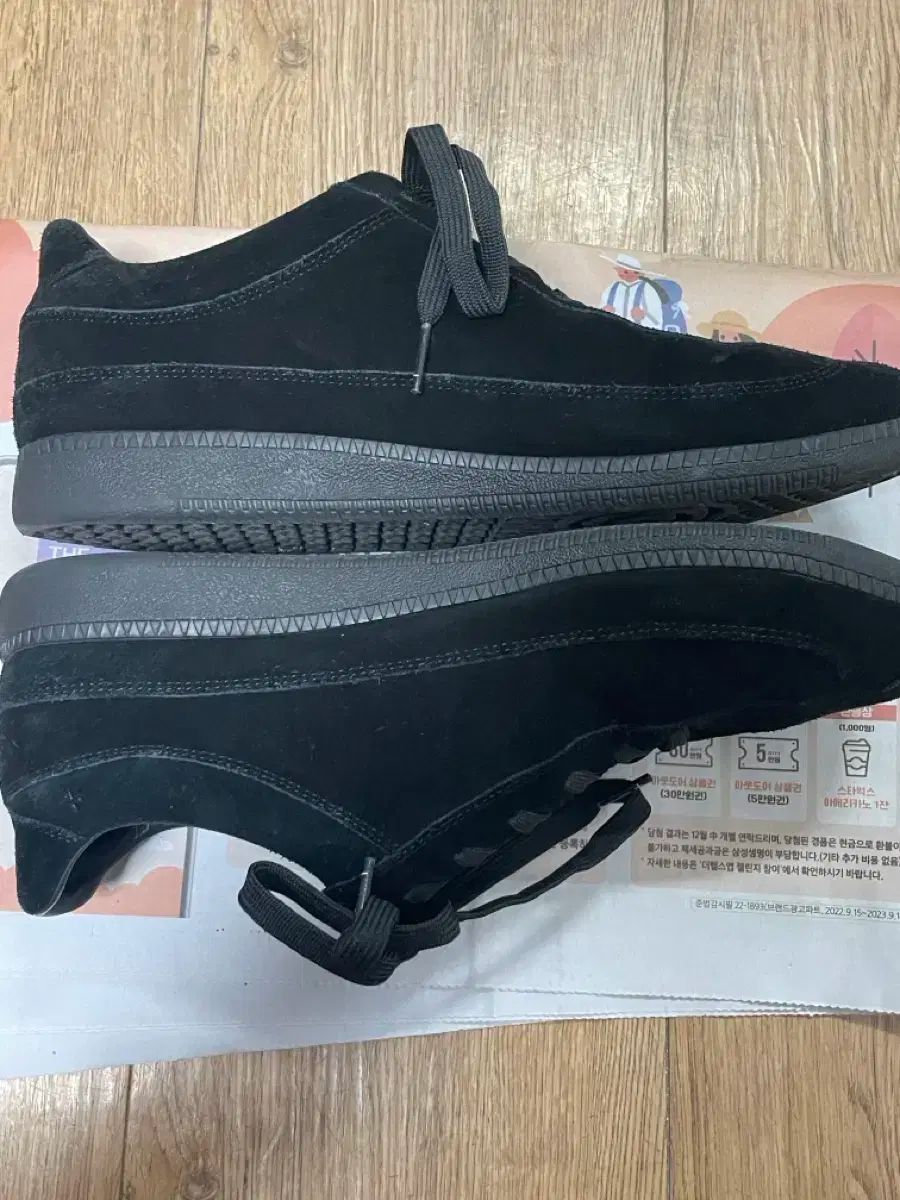  Perfectmovement ドレス black スウェード 275 スニーカー 靴