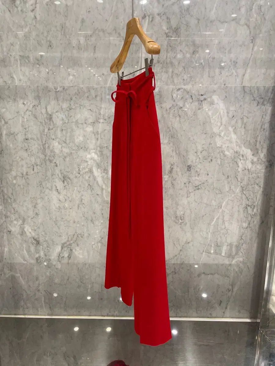 jsNEW YORKスタイル 当日発送 ハイウエスト紐ウールワイドパンツ Mサイズ The First DECORATOM_COM_BR