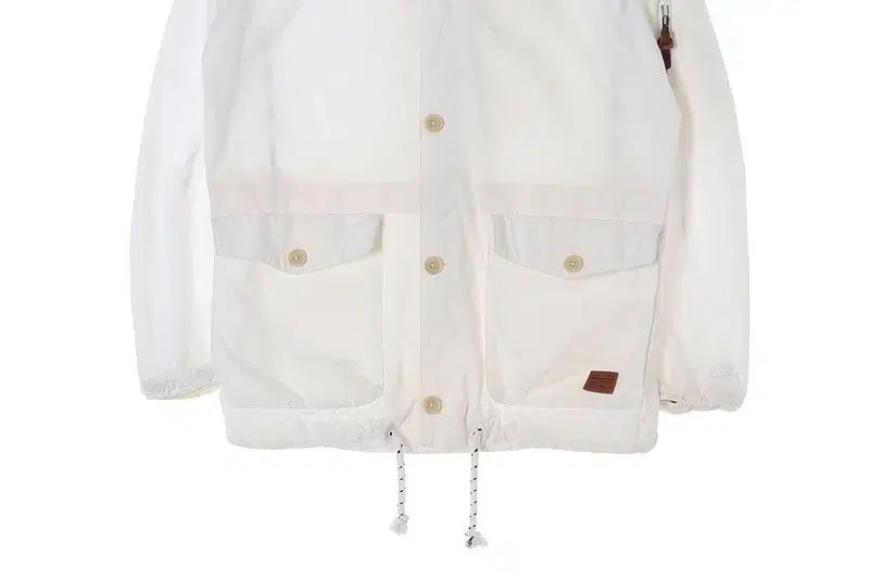 ナイキ ウィンドブレーカー