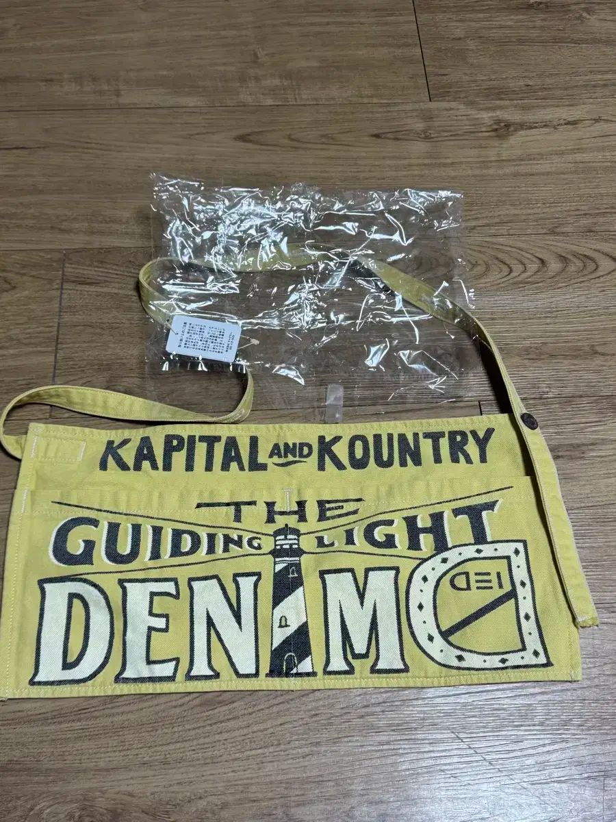 F KAPITAL キャピタル エプロン ライト イェロー